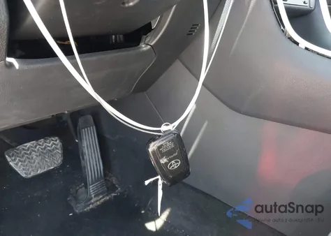 2022 Toyota Rav4 Limited z USA, uszkodzony, nr VIN 2T3Y1RFV4NC187741